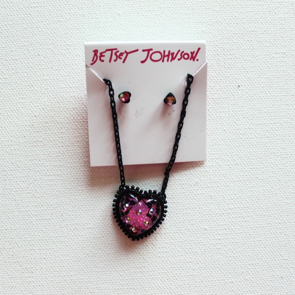 Betsey Johnson Jewelry - NWT Betsey Johnson Heart Necklace & Earring Set!